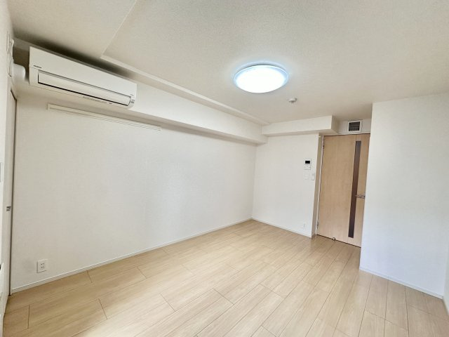 コレクト　ライルの洋室