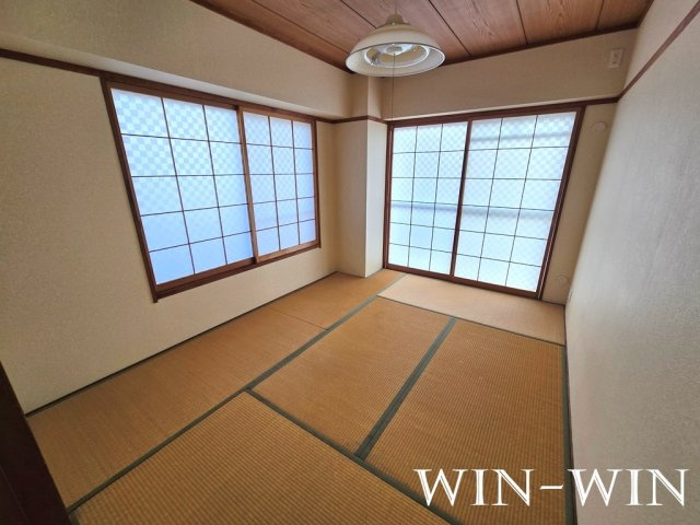 ピアシティ東和東小浜の寝室