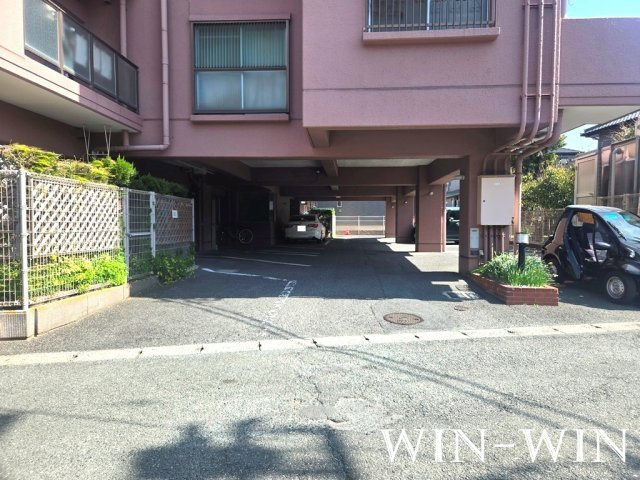 ピアシティ東和東小浜の駐車場