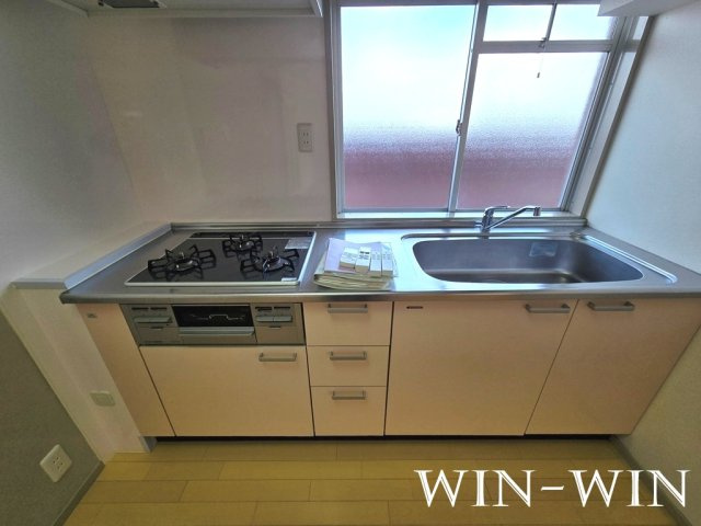 ピアシティ東和東小浜のキッチン