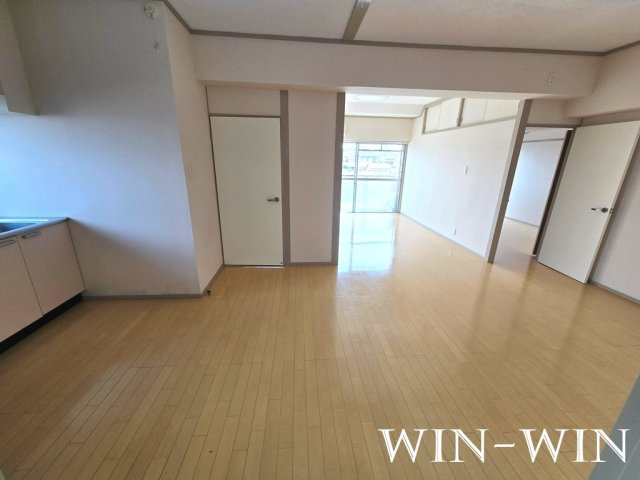 ピアシティ東和東小浜の居間・リビング