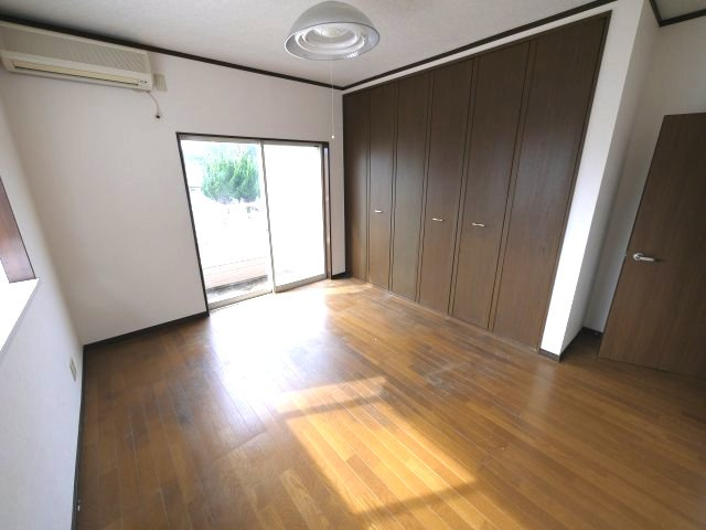 東金市上谷　中古戸建の洋室|内装リフォーム平成29年11月 オール電化  ４SLDK　駐車2台  閑静な分譲地内