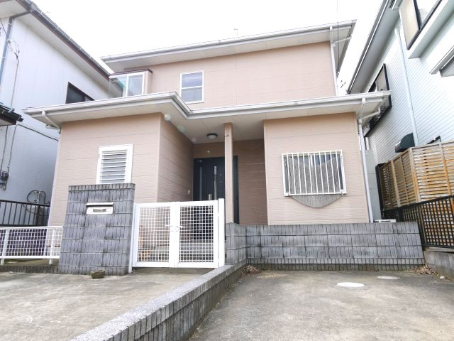 東金市上谷　中古戸建の駐車場|内装リフォーム平成29年11月 オール電化  ４SLDK　駐車2台  閑静な分譲地内