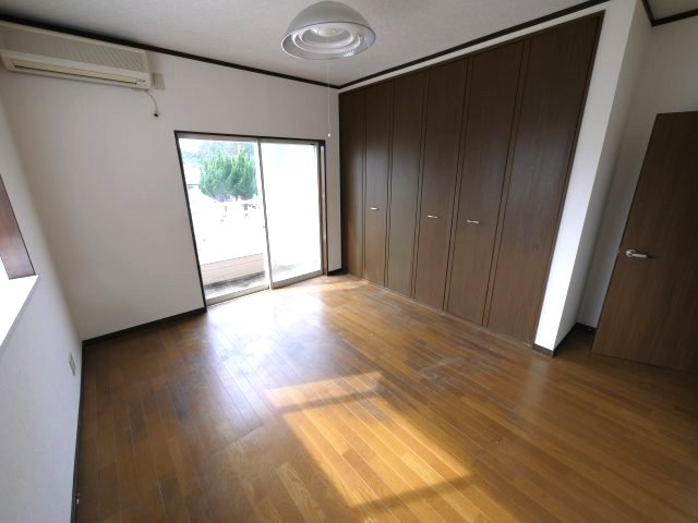 東金市上谷　中古戸建の洋室|内装リフォーム平成29年11月 オール電化  ４SLDK　駐車2台  閑静な分譲地内