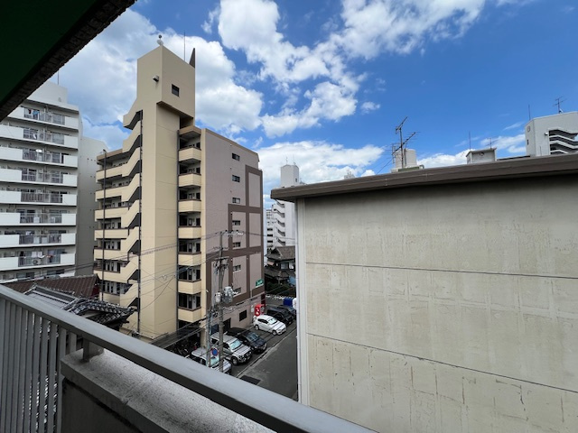 エメラルドマンション三萩野（A-1）の展望