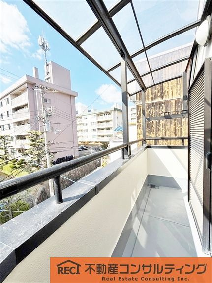 神戸市東灘区御影山手3丁目　中古戸建のバルコニー