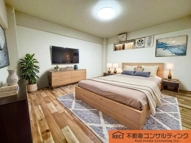 西宮市苦楽園二番町　中古戸建の寝室