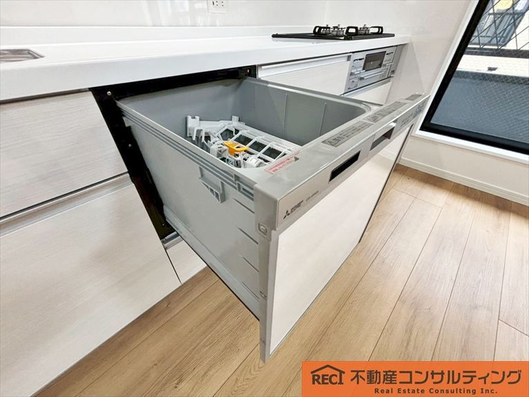 西宮市今津野田町　中古戸建のキッチン