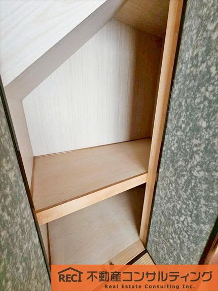 神戸市灘区畑原通1丁目　中古戸建の収納
