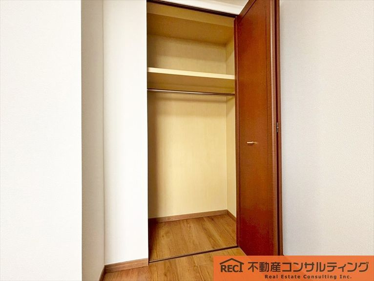 モンセーヌ住吉川公園1番館の収納