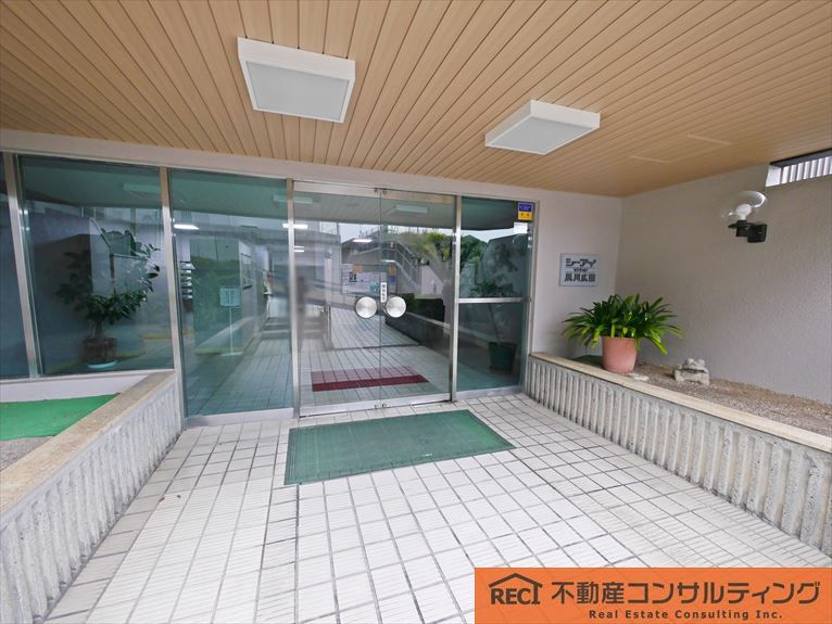 シーアイマンション夙川広田のエントランス