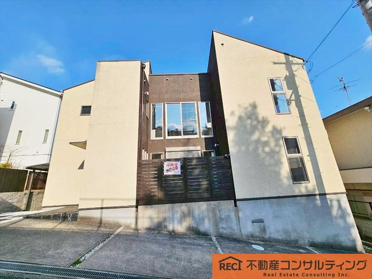 西宮市苦楽園四番町　中古戸建