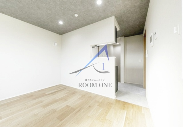ＷｏｏｄＣｒｅｓｔ大井Ｒｅｓｉｄｅｎｃｅの居間・リビング|洋室のお部屋です。
