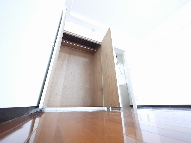 エクセレント河の収納