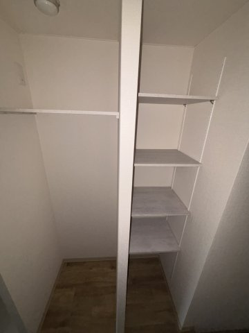 菅栄町プレザーントの収納