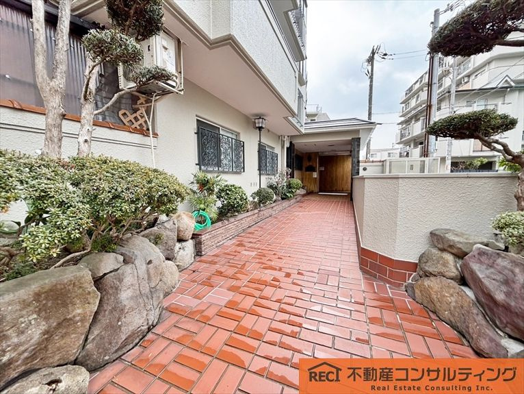 モンラヴィ青木2番館