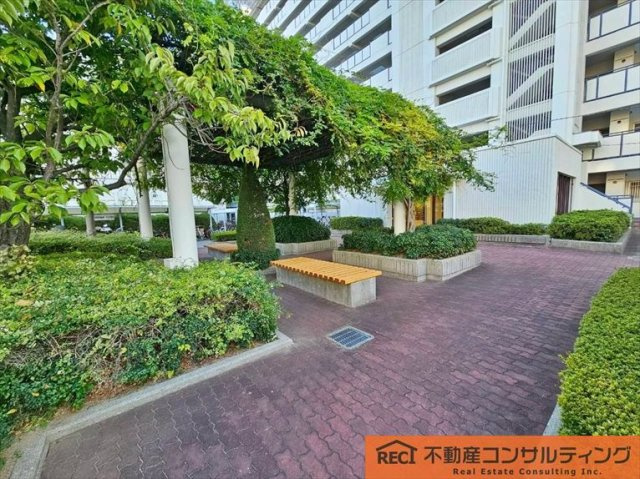 サンロイヤル武庫川サンクの周辺