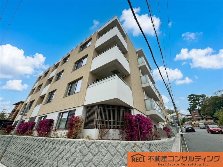 イニシア神戸森北町の外観