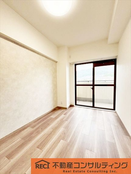 藤和ライブタウン上御影の洋室