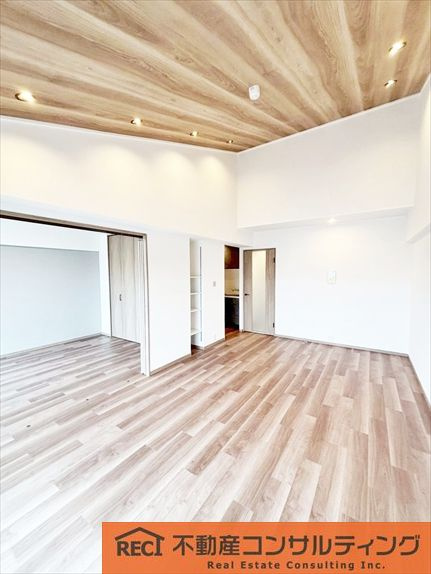 藤和ライブタウン上御影の居間・リビング