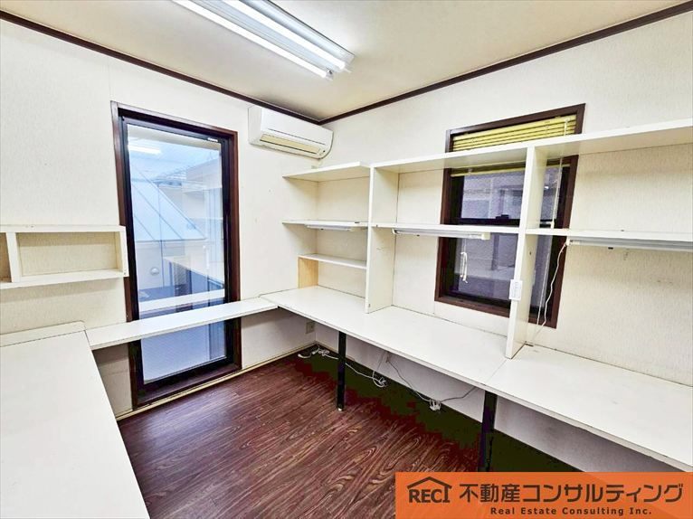 神戸市東灘区岡本4丁目　中古戸建の内装