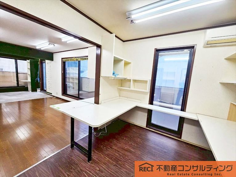 神戸市東灘区岡本4丁目　中古戸建の洋室
