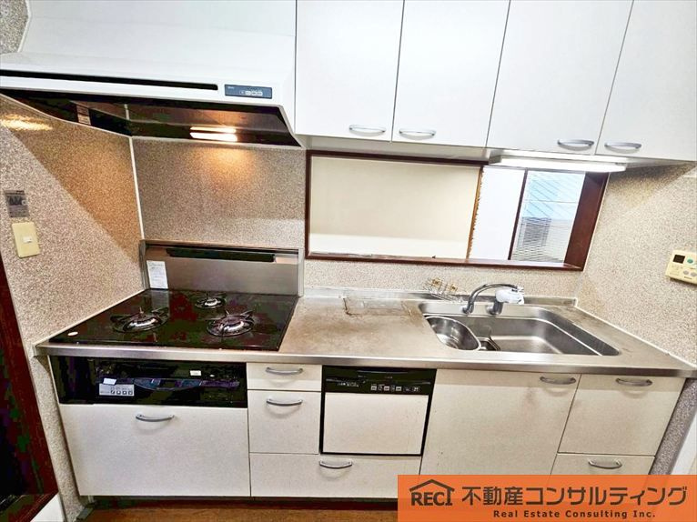 神戸市東灘区岡本4丁目　中古戸建のキッチン|平成15年築です♪