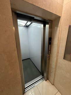 【その他共用部分】 | エレベーター付き！荷物の多い日や疲れた日でも、9階までラクラク上がれます☆