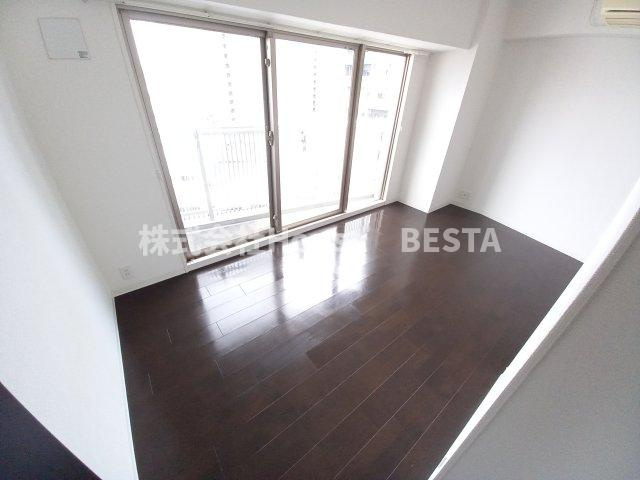 グルーブ神戸ハーバーアリーナの洋室