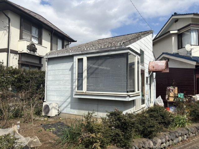 あきる野市草花　戸建ての外観