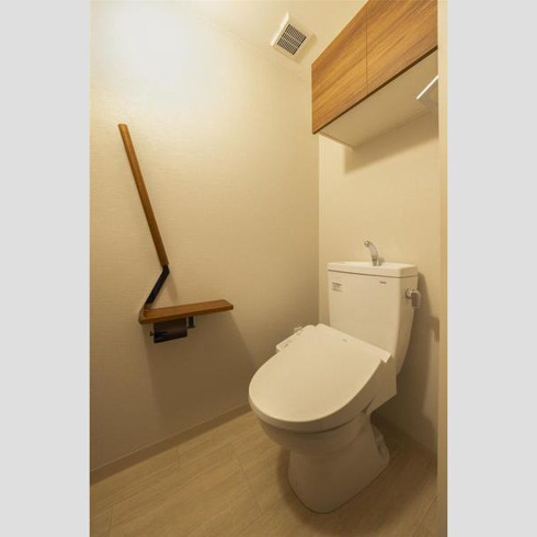 ウォシュレット付きのトイレです♪