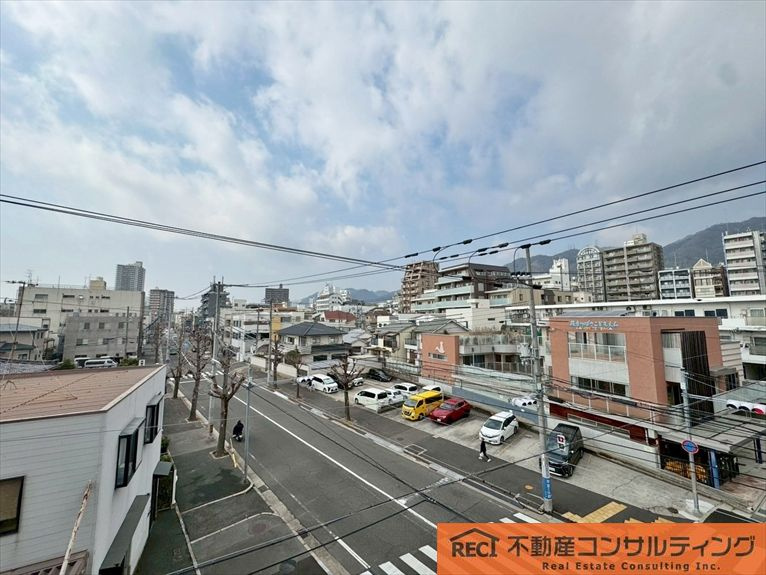 メゾン西灘の展望