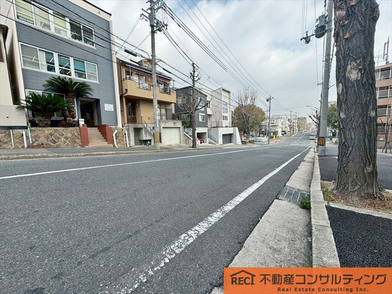 メゾン西灘の周辺