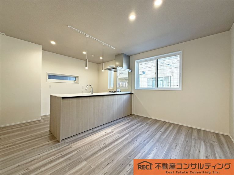 神戸市灘区下河原通4丁目　新築戸建のキッチン