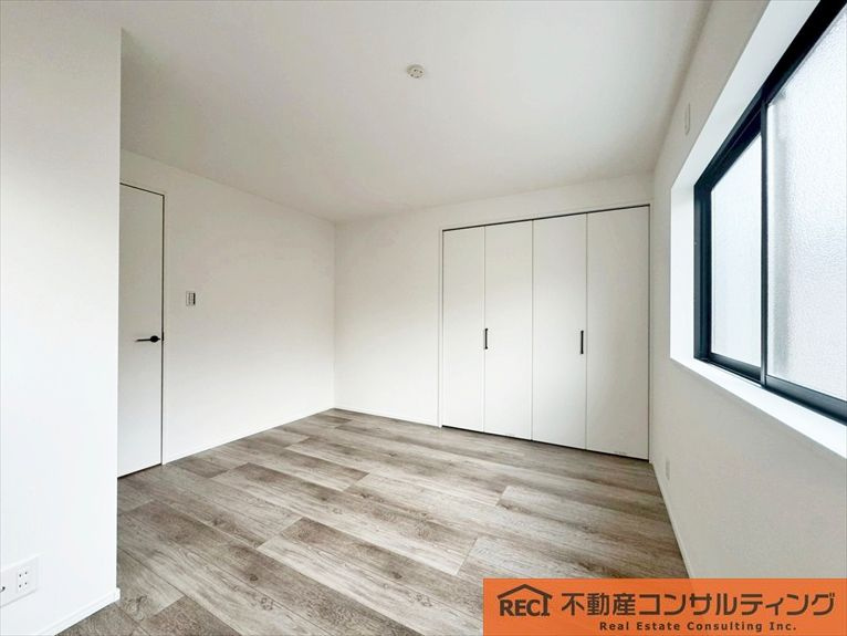 尼崎市武庫の里1丁目　中古戸建の洋室