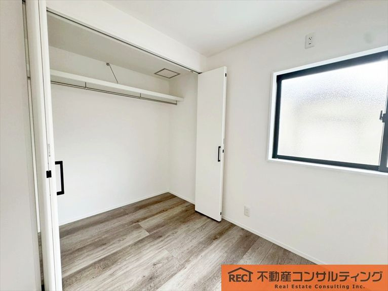 尼崎市武庫の里1丁目　中古戸建の収納
