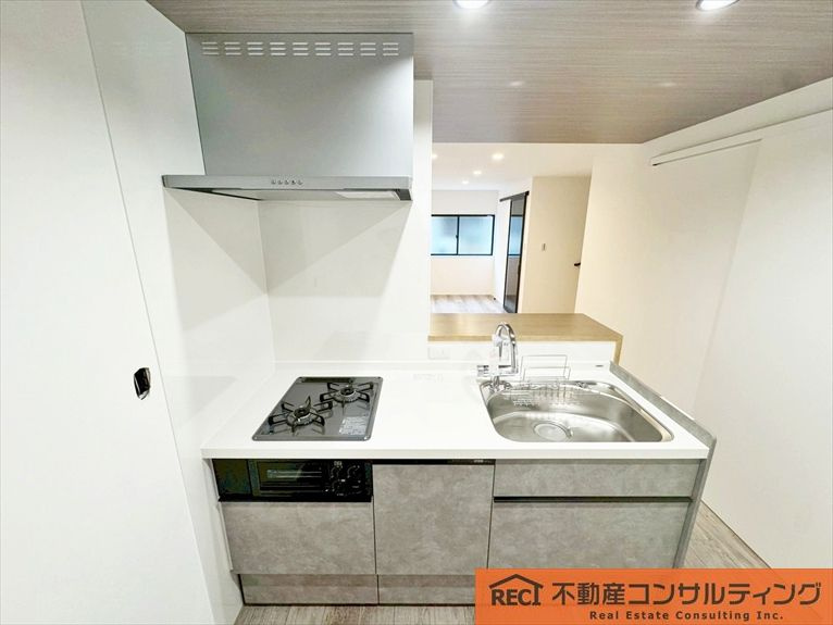 尼崎市武庫の里1丁目　中古戸建のキッチン