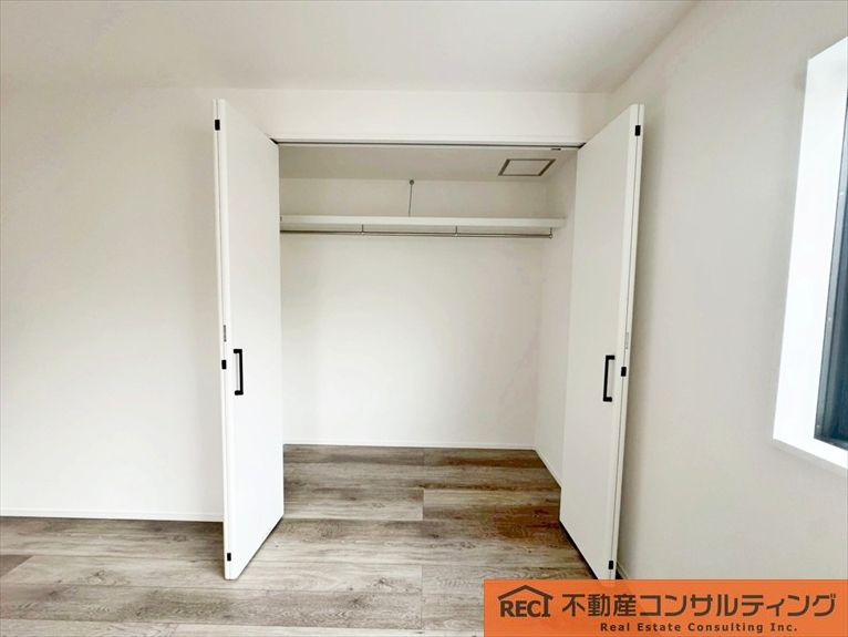 尼崎市武庫の里1丁目　中古戸建の収納
