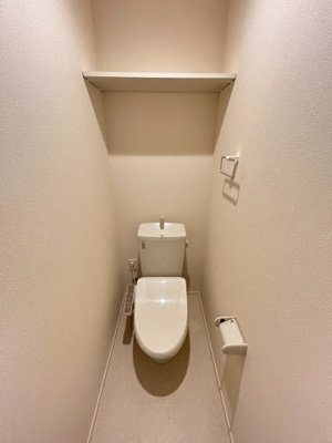 【トイレ】 | ヘーベルメゾン南常盤台 | ※同建物別部屋参考写真です。