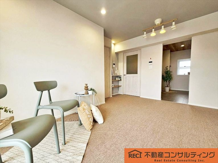 サンライフ本山の居間・リビング|本山第三小学校＆本山中学校地域！