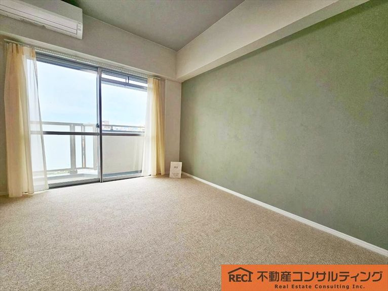 サンライフ本山の洋室