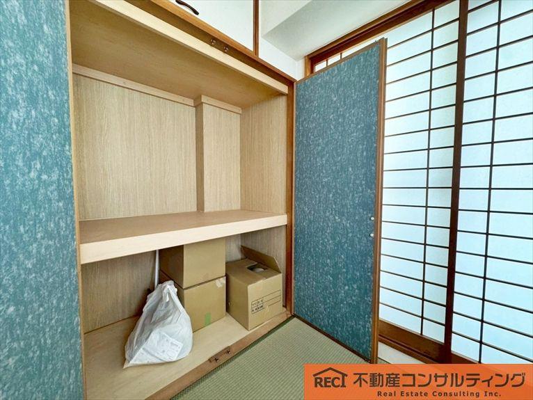 ワコーレリベルタ深江本町の収納