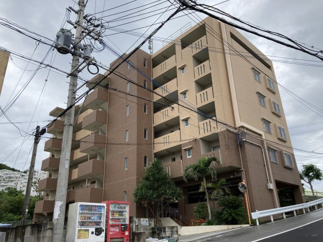 アーバンビュー内間の外観