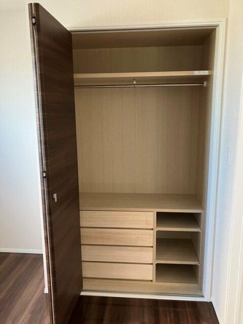 上篠崎戸建の収納