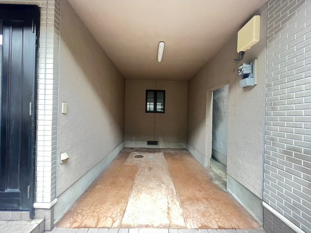 大久保町大竹　貸家の駐車場