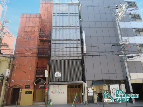 東山区橋本町 事業用ビルの外観