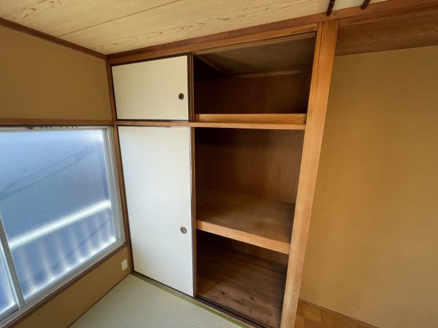 服部荘の収納