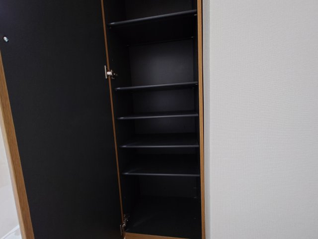 クレールハイツの収納|SB