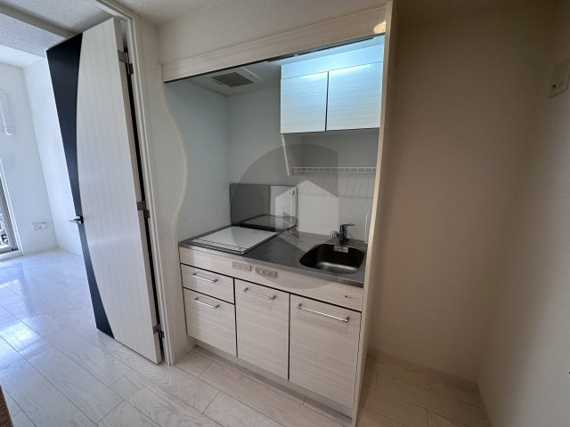 TLRレジデンス高井田のキッチン