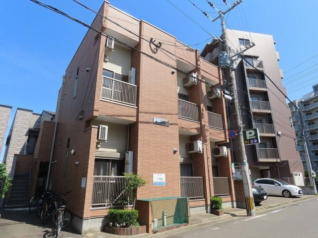 ガーラ大橋の外観